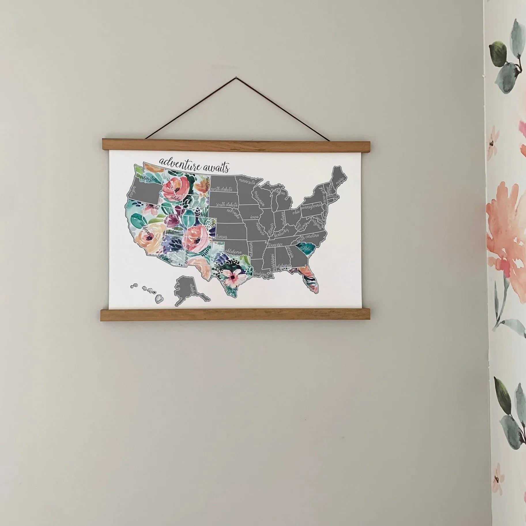 Magnetic Teak Wood Hanging - 17" and 19"