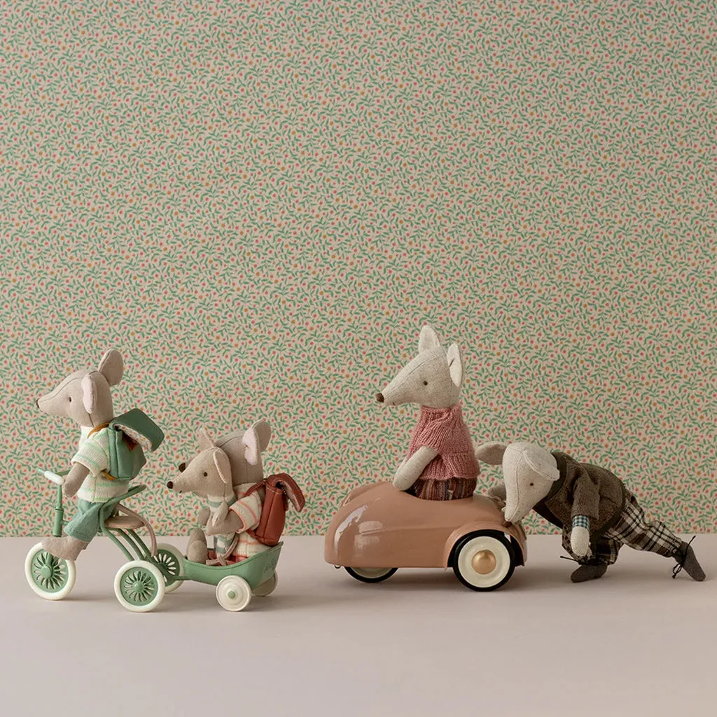 Maileg Toys Mouse Miniature Abri  Tricycle Green