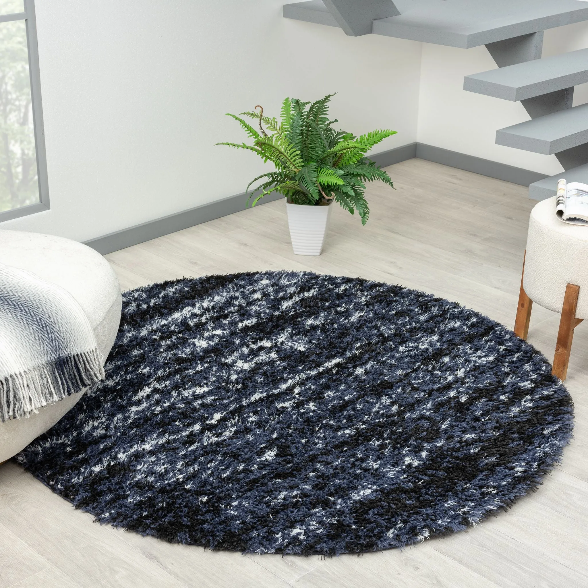 Plushy 386 Lava Navy Round Rug - Modern Round Rug Design