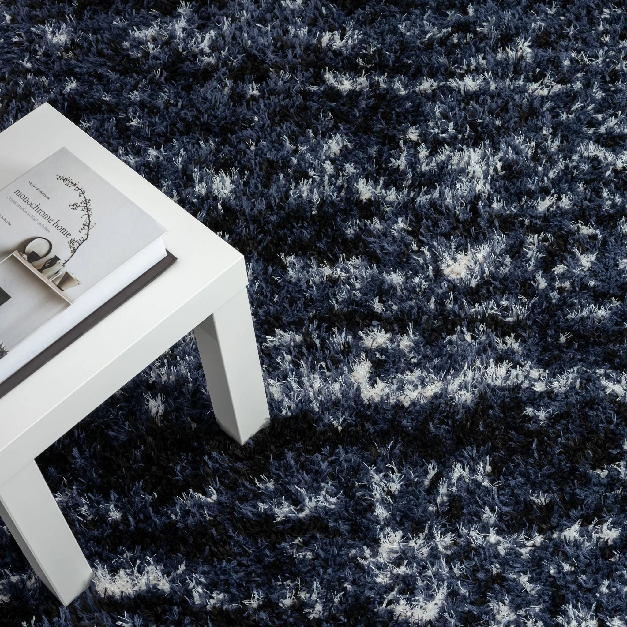 Plushy 386 Lava Navy Rug - Bold Colour & Comfort