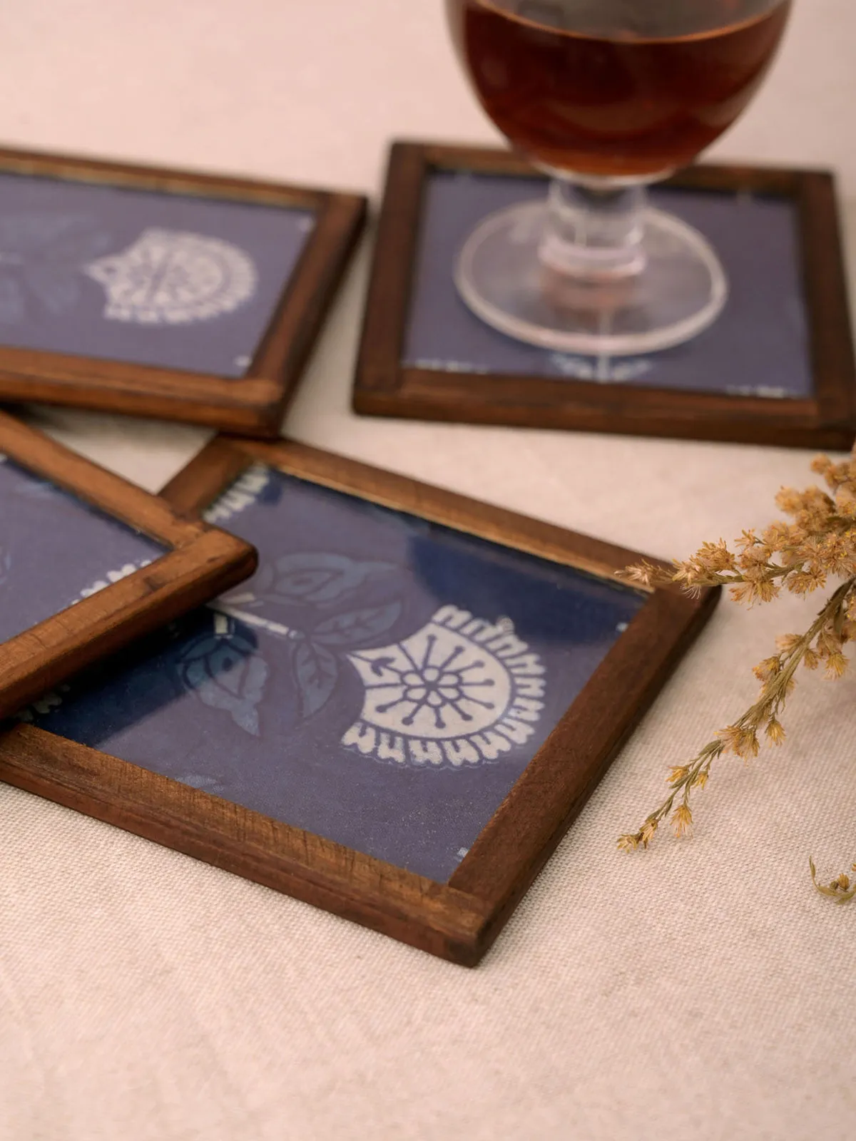 Roumbus Cut Coasters
